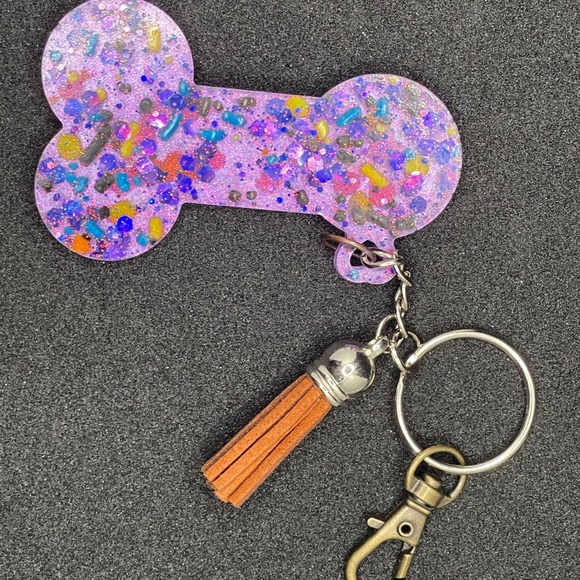 Peen Keychain - Picture 5 of 6